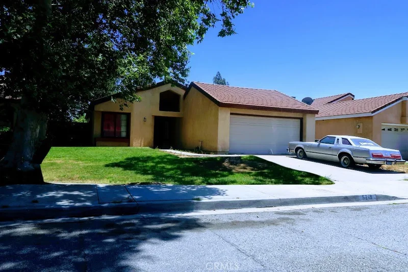 5219 Sundance, San Bernardino, CA 92407