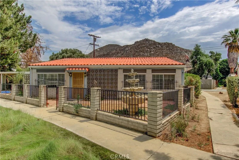 632 Gibbel, Hemet, CA 92543