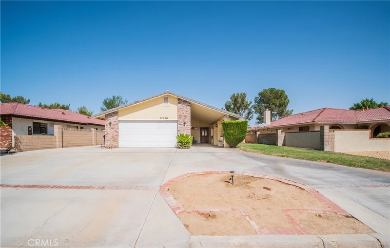 27476 Cloverleaf, Helendale, CA 92342