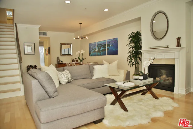 11428 National #102, Los Angeles, CA 90064