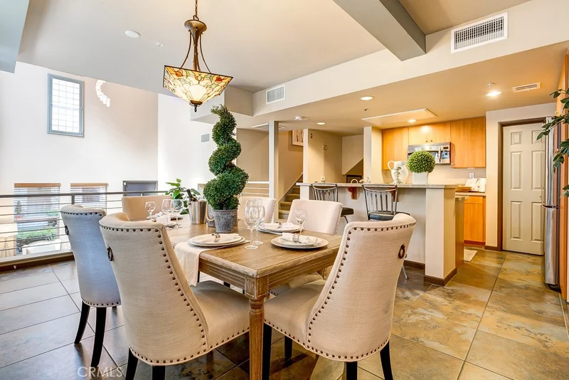 420 Jeanette, Santa Ana, CA 92705