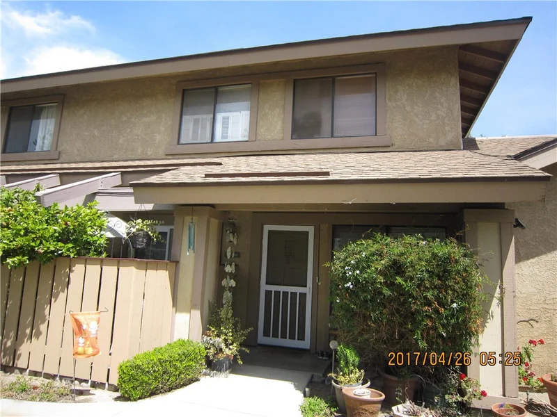 1141 Sumner #B, Santa Maria, CA 93455