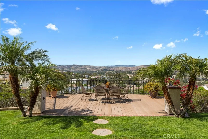 1001 Timberline, North Tustin, CA 92705