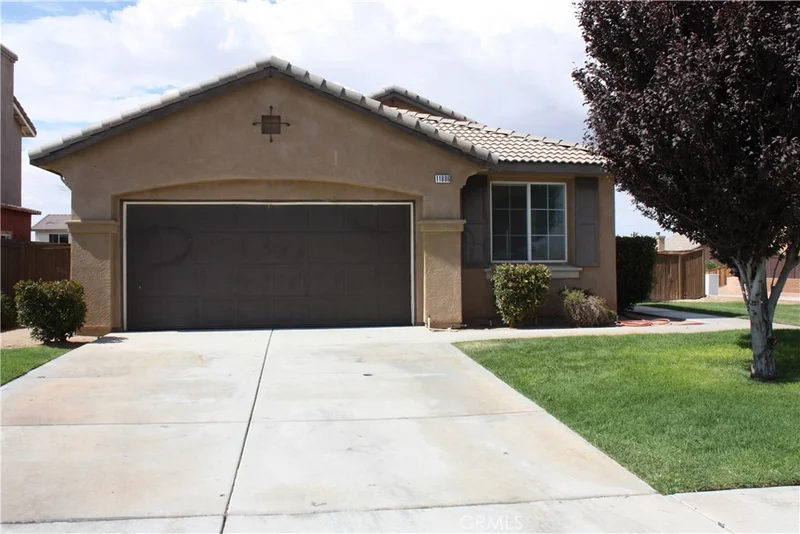 11886 Wallflower, Adelanto, CA 92301