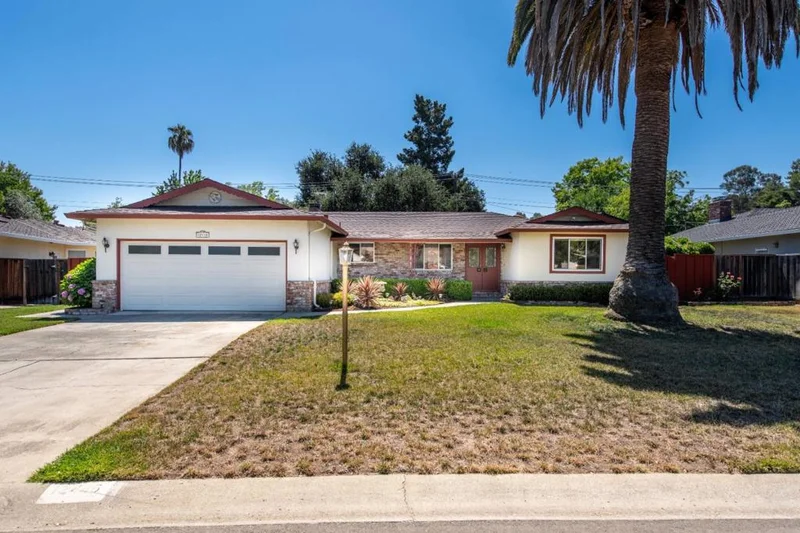 12446 Palmtag, Saratoga, CA 95070