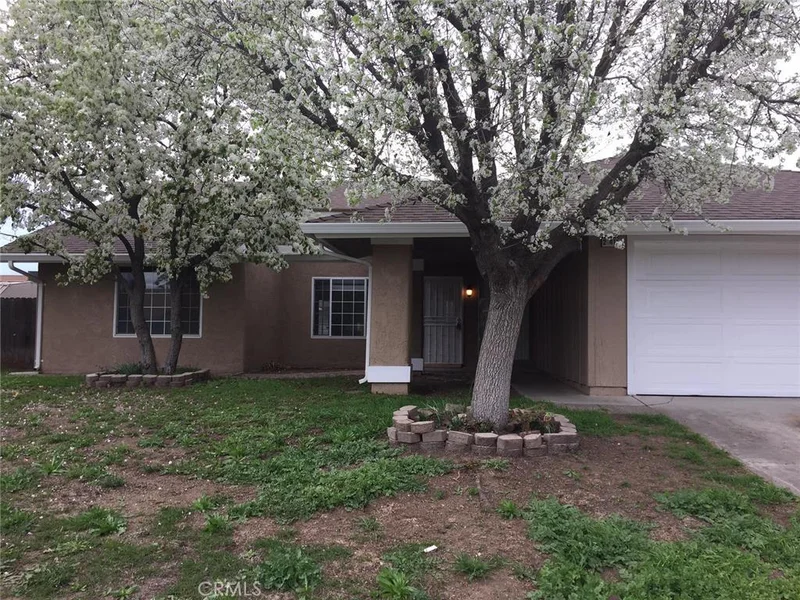 27415 San Carlos, Madera, CA 93637