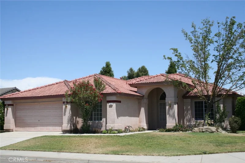 1000 Penny, Chowchilla, CA 93610