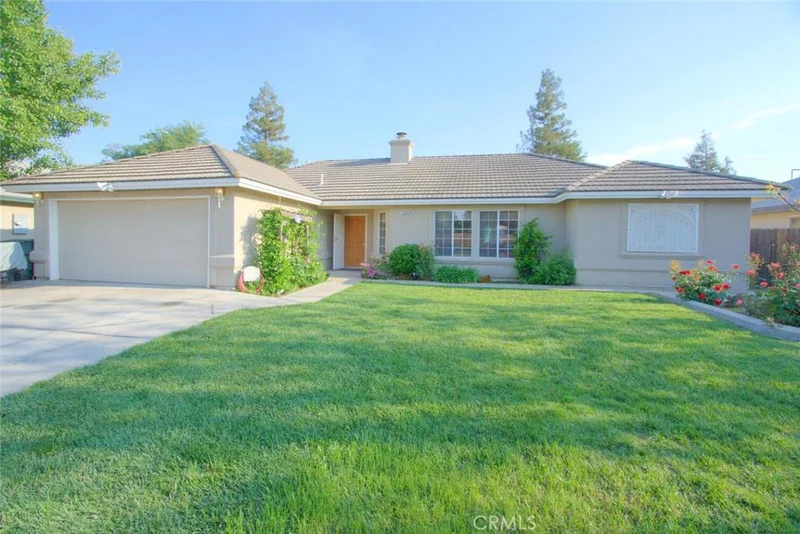 1850 Jefferson, Madera, CA 93637