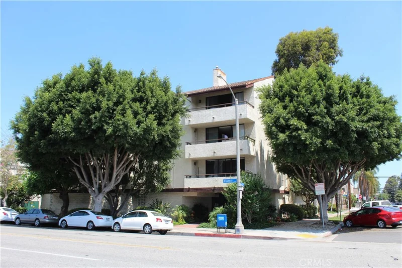 225 Hermosa Ave #306, Long Beach, CA 90802