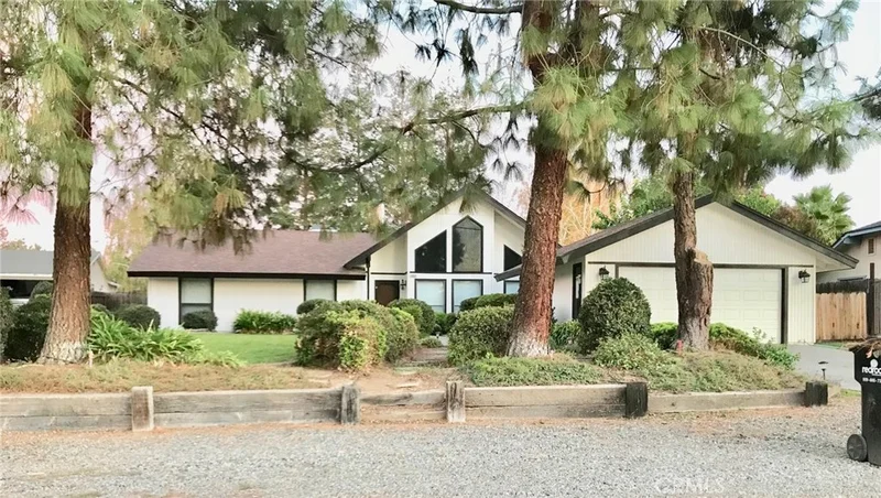 18855 Shell, Madera, CA 93638