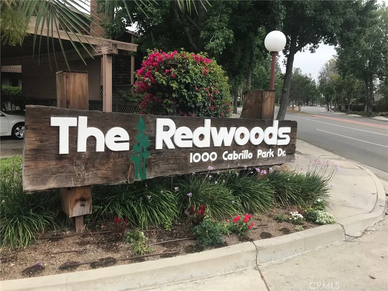 1004 Cabrillo Park #G, Santa Ana, CA 92701
