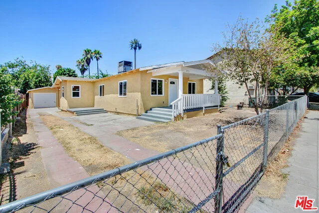 872 Mayfield, San Bernardino, CA 92401