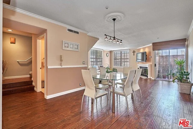 411 Piedmont #204, Glendale, CA 91206