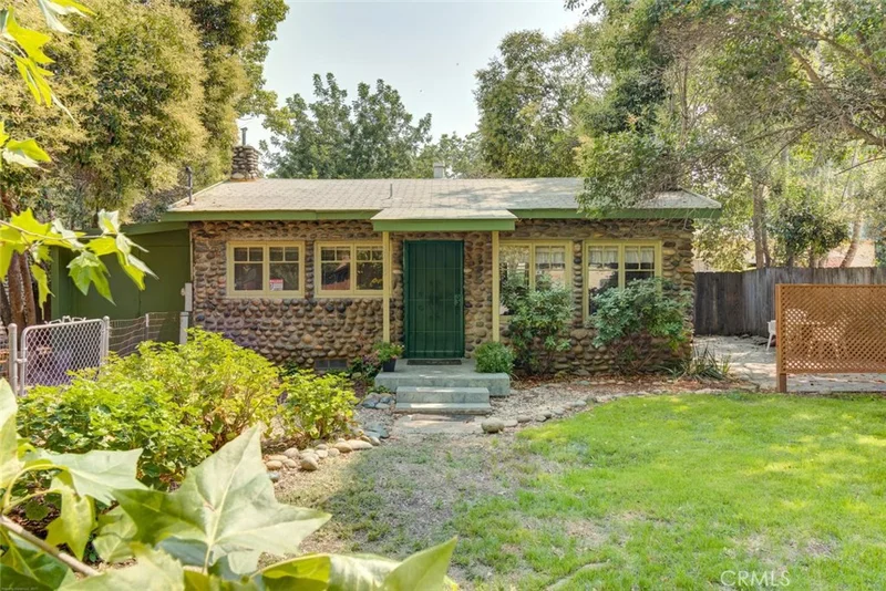 1865 Gray, Oroville, CA 95965