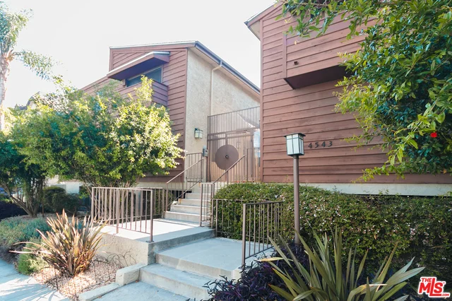 4543 Coldwater Canyon #9, Studio City, CA 91604