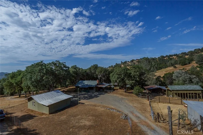 5510 Serpentine Rd, Mariposa, CA 95338