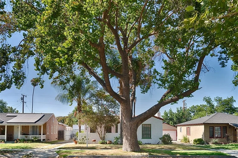 456 Chester, Pomona, CA 91768