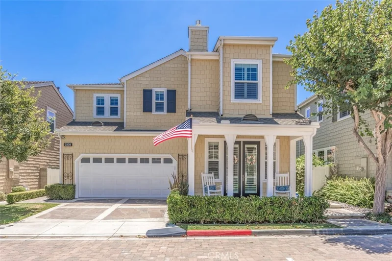 2308 Half Moon, Costa Mesa, CA 92627