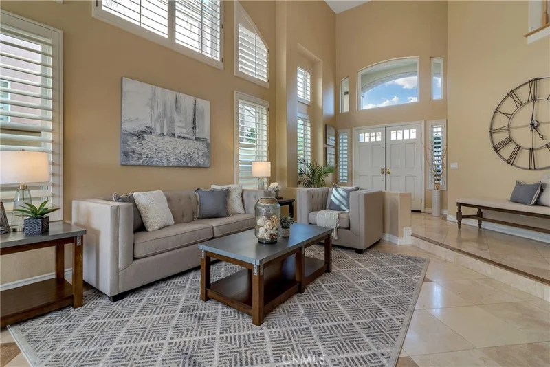 26 Salinas, Lake Forest, CA 92610