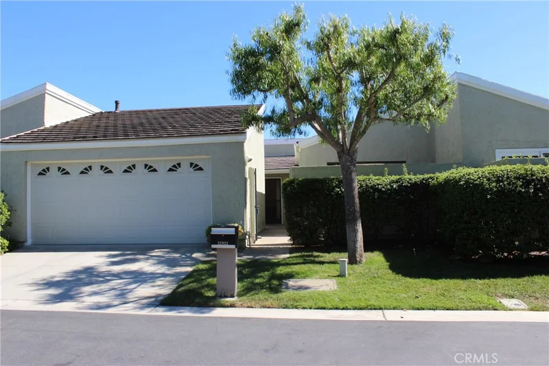 22832 Monteago, Laguna Niguel, CA 92677