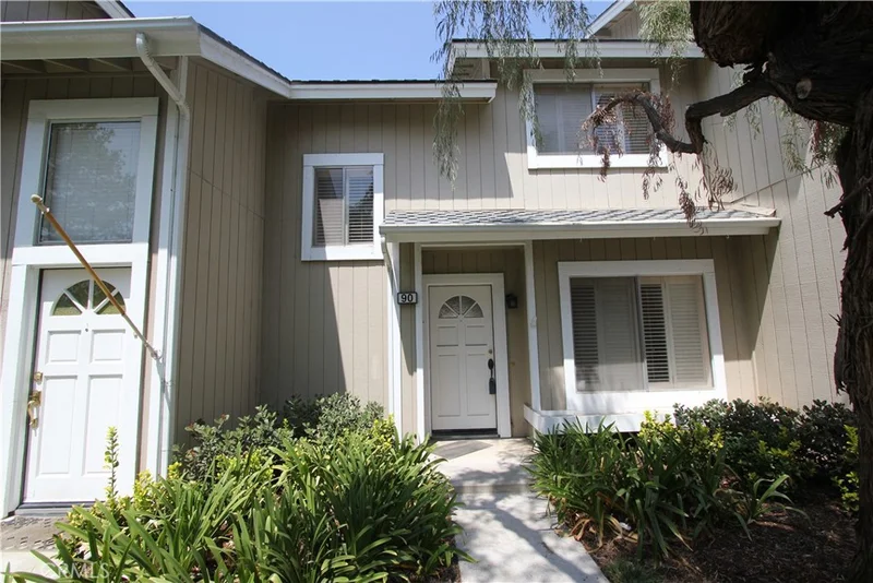 90 Monroe, Irvine, CA 92620