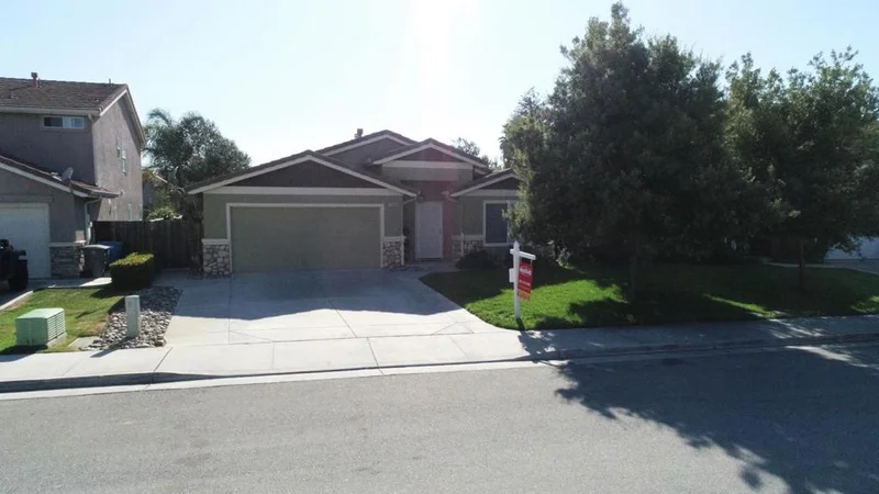 2540 Sadies, Hollister, CA 95023