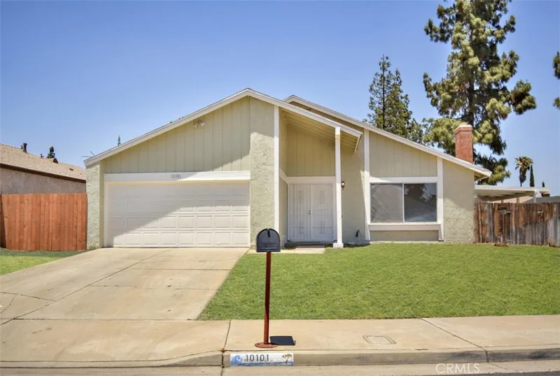 10101 Leucadia, Riverside, CA 92503