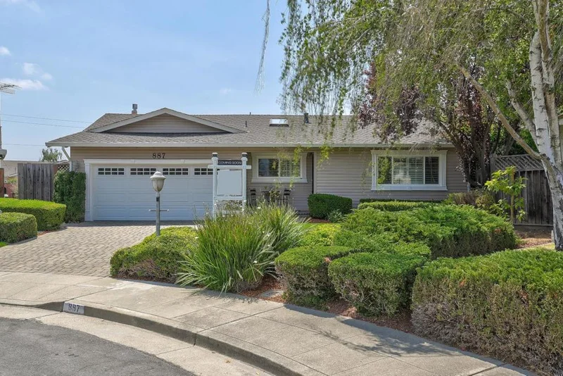 887 Poppy, Sunnyvale, CA 94086