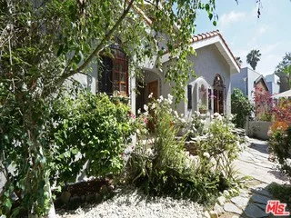1136 Rose, Venice, CA 90291