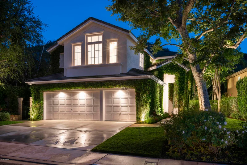 5220 Pesto, Oak Park, CA 91377