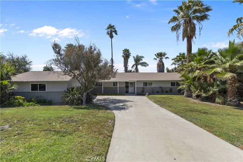 5573 Rio Rancho, Riverside, CA 92504