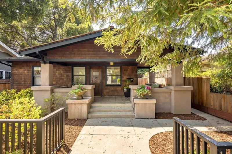 1012 High, Palo Alto, CA 94301