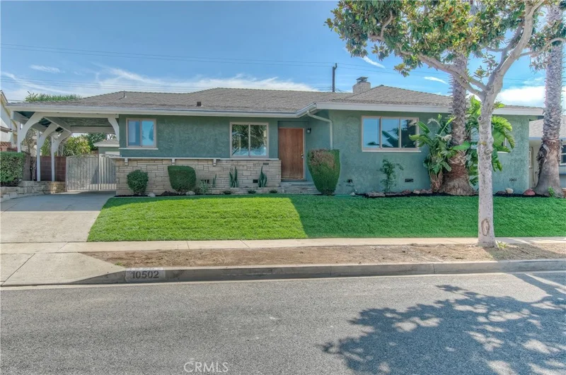 10502 2nd, Inglewood, CA 90303