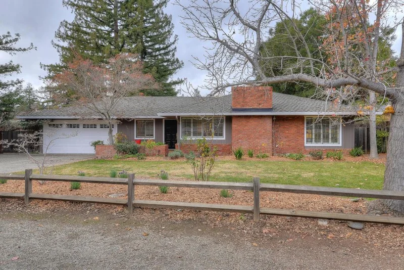 894 Parma, Los Altos, CA 94024