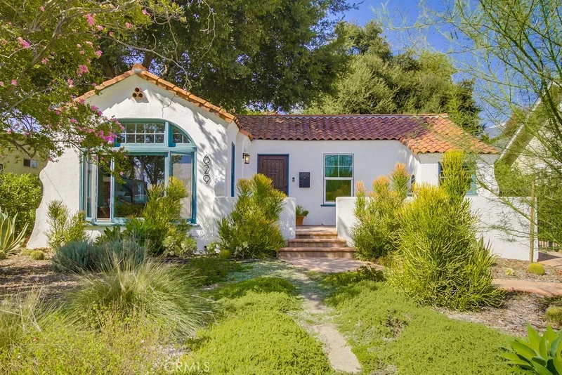 629 Douglas, Pasadena, CA 91104