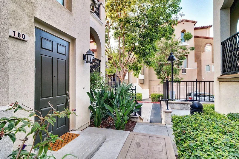 100 Parc Place Drive, Milpitas, CA 95035