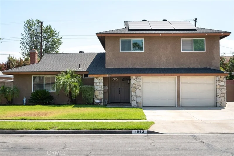 1042 Chantilly, Anaheim, CA 92806