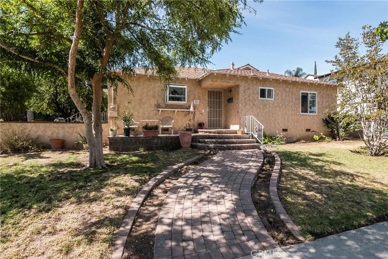 8600 Wyngate, Sunland, CA 91040