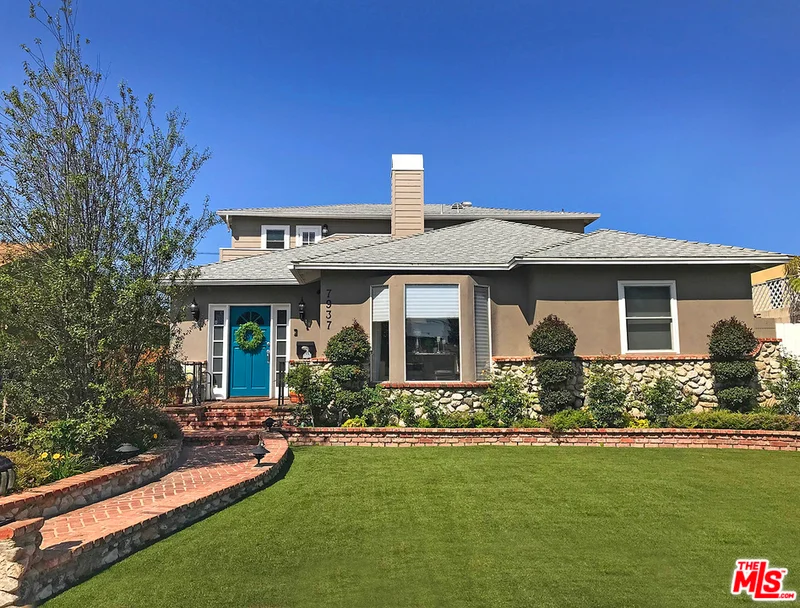 7937 Agnew, Los Angeles, CA 90045