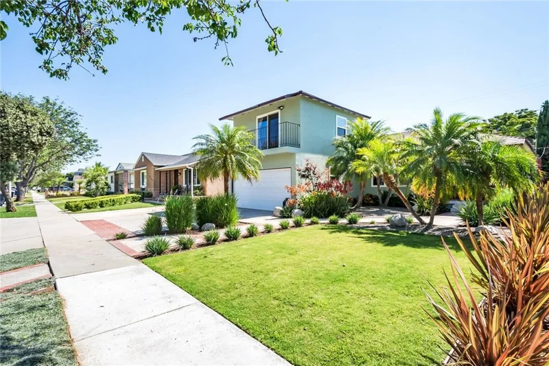 5118 Klondike Avenue, Lakewood, CA 90712