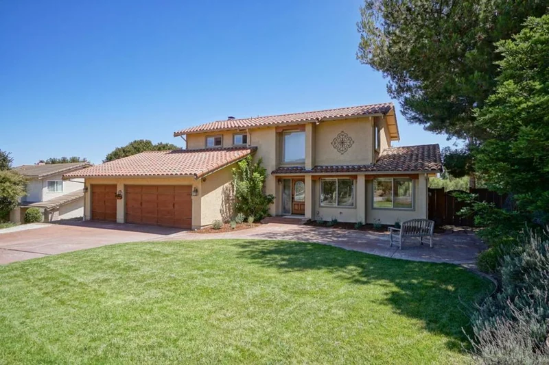 22645 Oak Canyon, Salinas, CA 93908