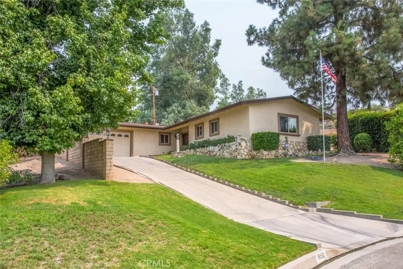 1850 Belmont Ct., San Bernardino, CA 92404