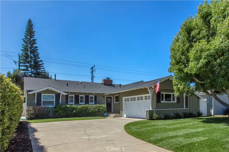 461 Cabrillo, Costa Mesa, CA 92627
