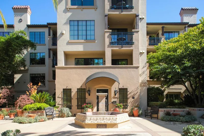 633 Elm #400, San Carlos, CA 94070