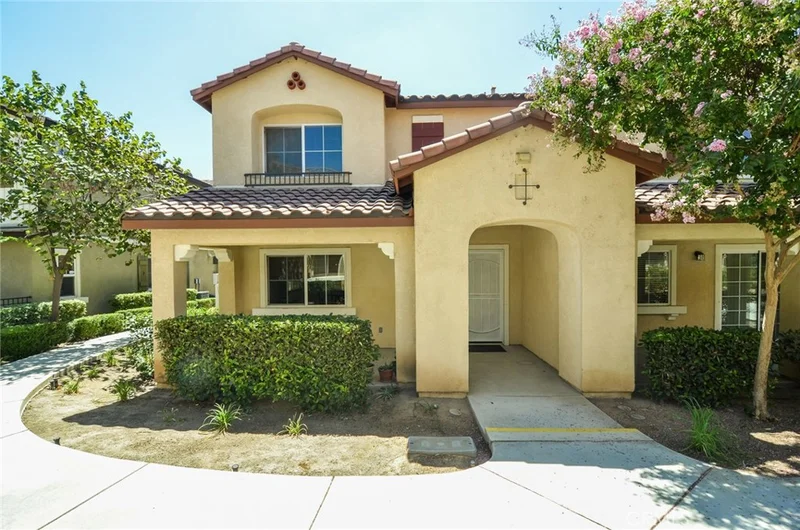 25820 Iris #B, Moreno Valley, CA 92551