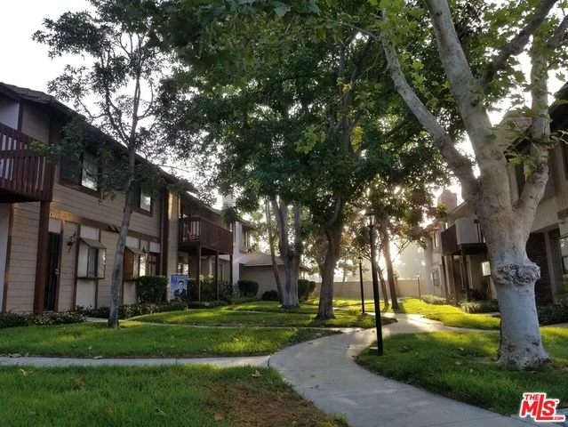 5227 Hanover, Montclair, CA 91763