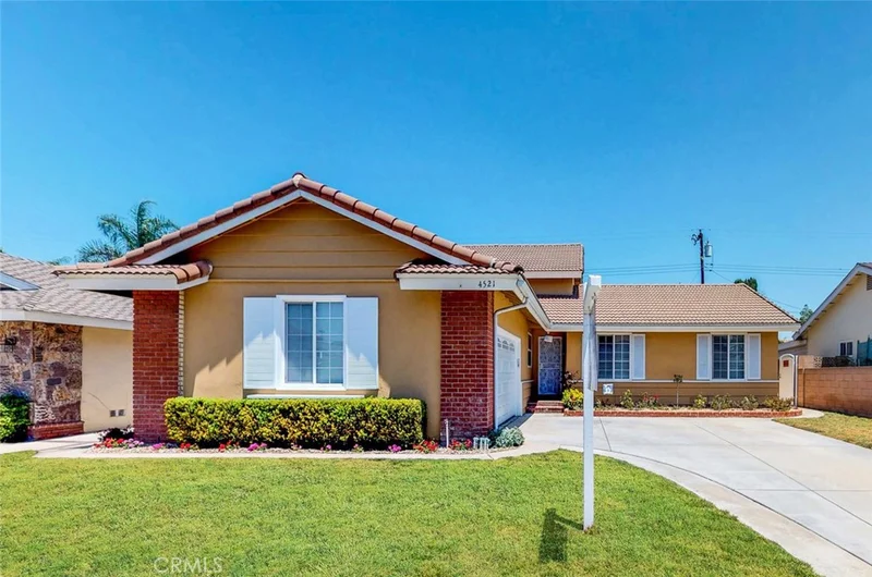 4521 Newman, Cypress, CA 90630
