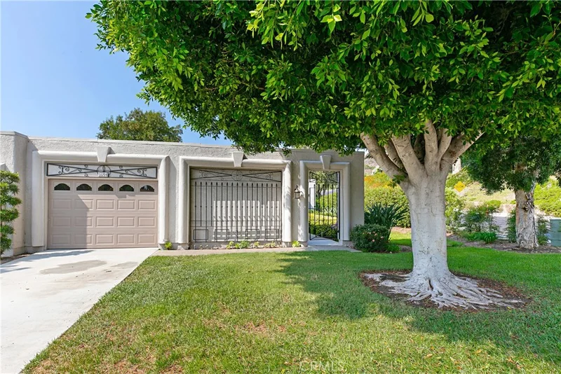 5520 Via La Mesa #B, Laguna Woods, CA 92637