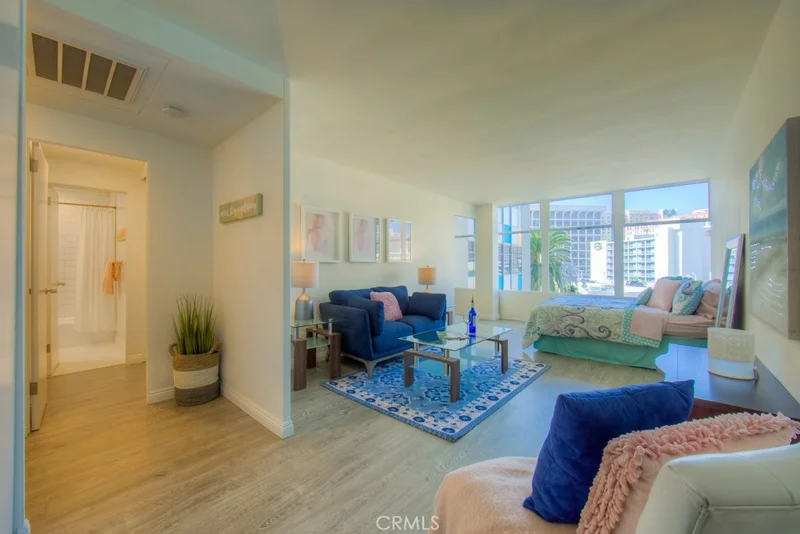 100 Atlantic #503, Long Beach, CA 90802