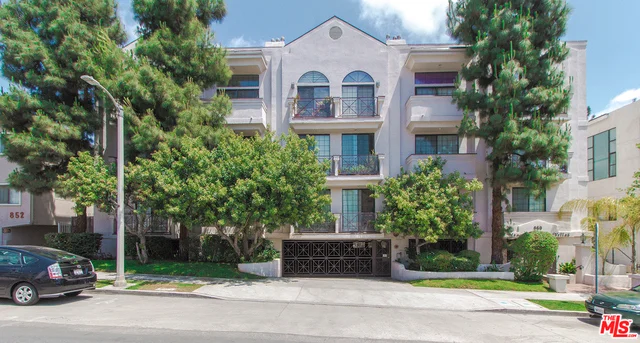 860 S Lucerne 206, Los Angeles, CA 90005